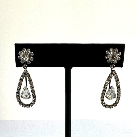 Vintage Rhinestone Dangle Earrings for Pierced Ears Silver Tone - Picture 8 of 10